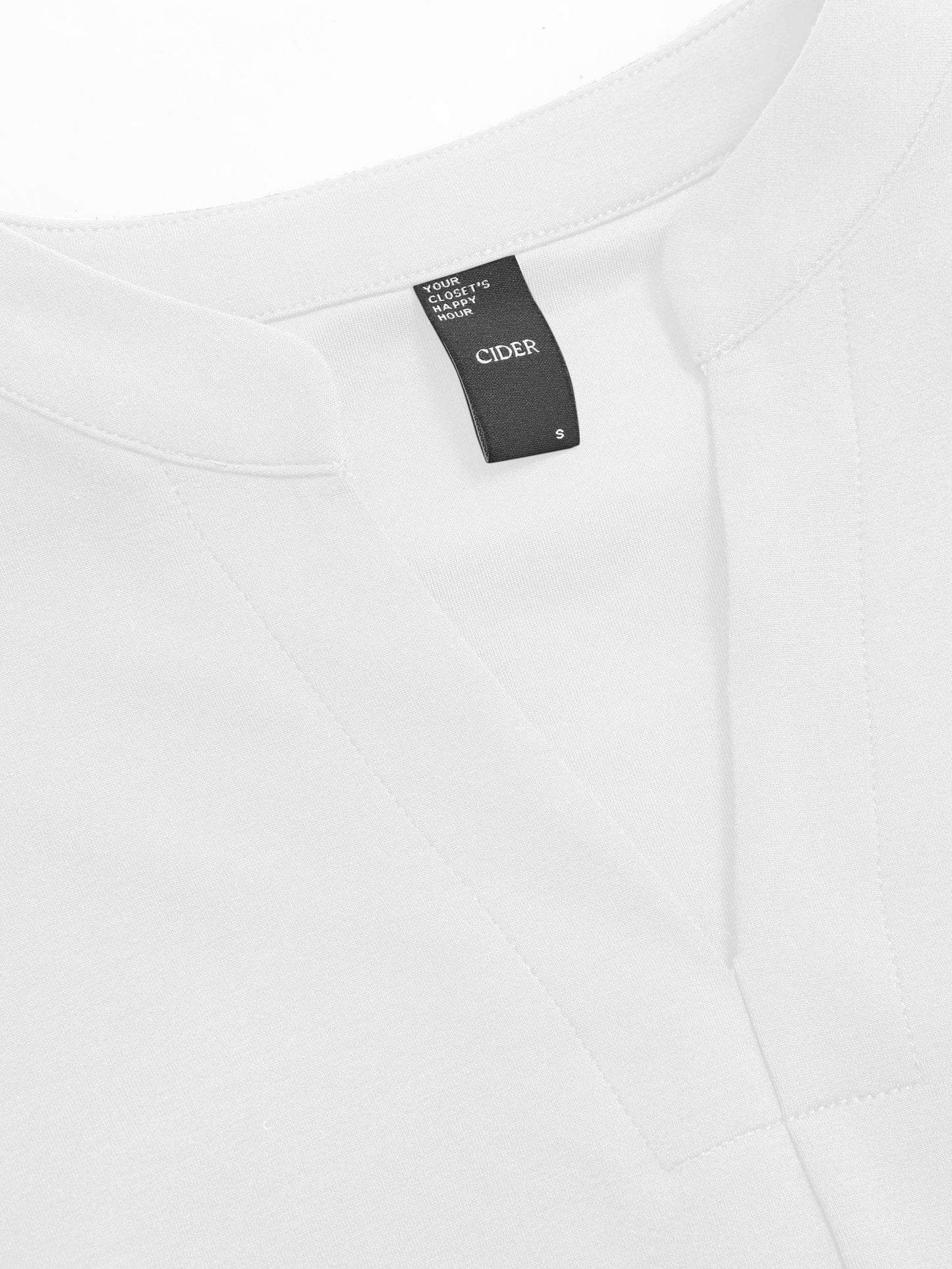 SOFTLYZERO™ NO SWEAT V-NECK PLEATED TUCK TOP